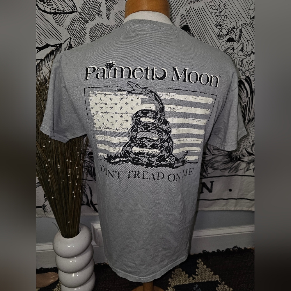 Like New Palmetto Moon 'Don't Tread On Me' Grayish Green Men's Shirt Sz Medium